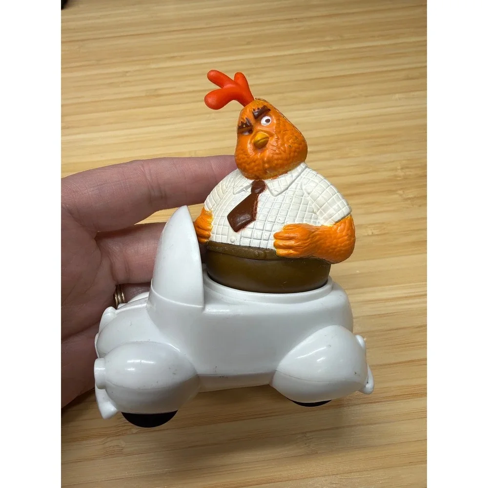 Disney Chicken Little Rolling Car Toy McDonald's Happy Meal 2005 Figure